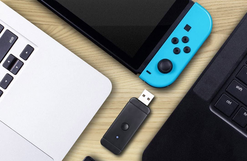 manette PS4 sur Switch : manette PlayStation 4 connectée à une Nintendo Switch