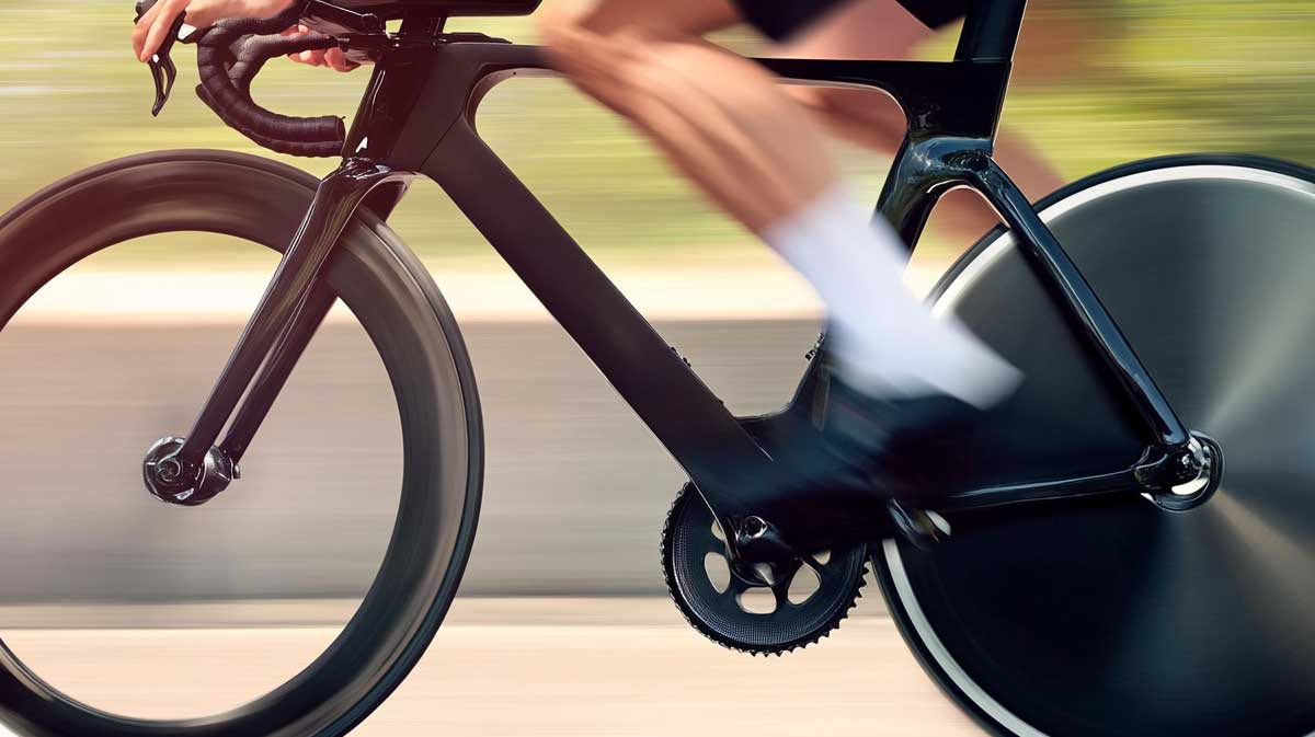 vélo du futur : vélo moderne sans chaîne avec transmission par cardan