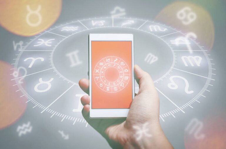 voyance gratuite en ligne : consultation de voyance via ordinateur portable