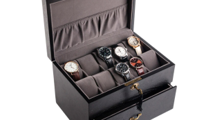 coffret à montre de luxe : coffret élégant en bois contenant plusieurs montres de luxe
